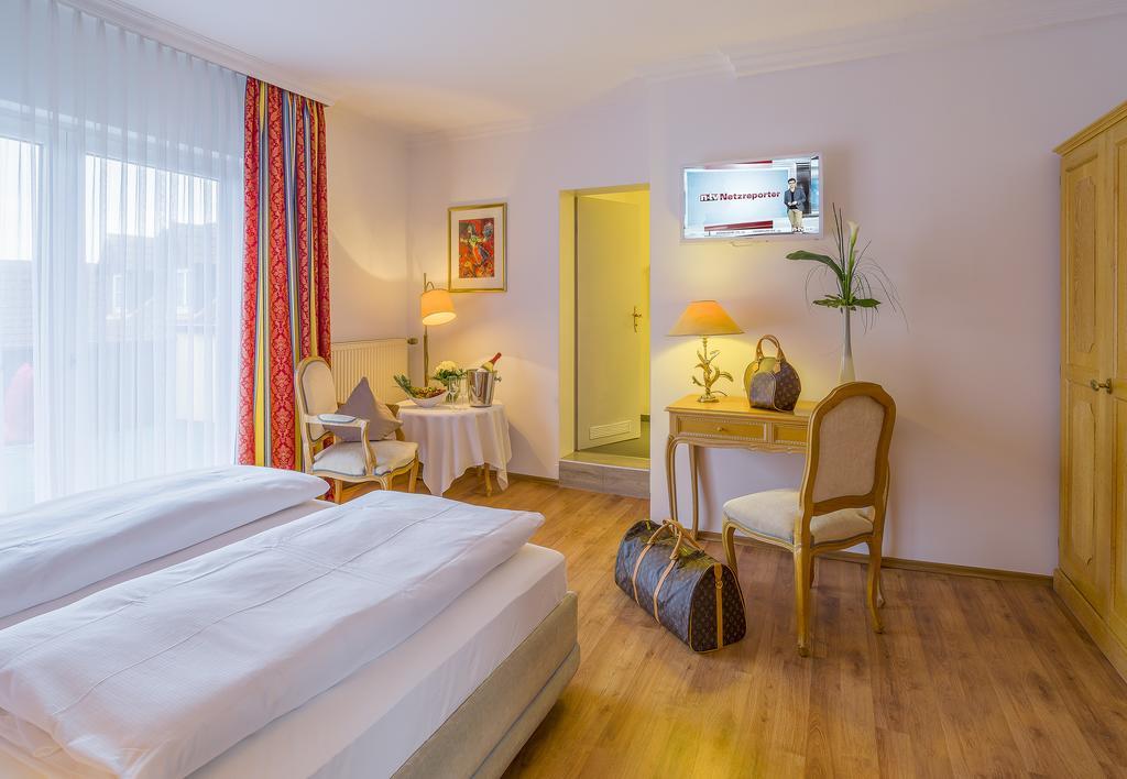 Hotel Krone آلتسناو اين اونترفرانكن المظهر الخارجي الصورة