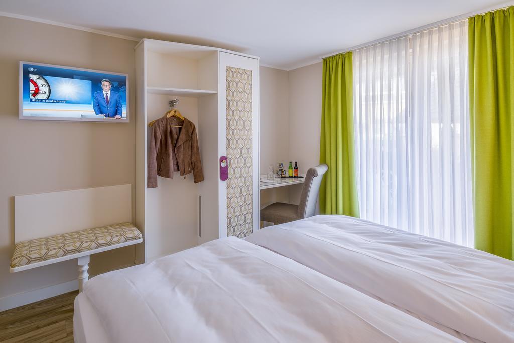 Hotel Krone آلتسناو اين اونترفرانكن المظهر الخارجي الصورة